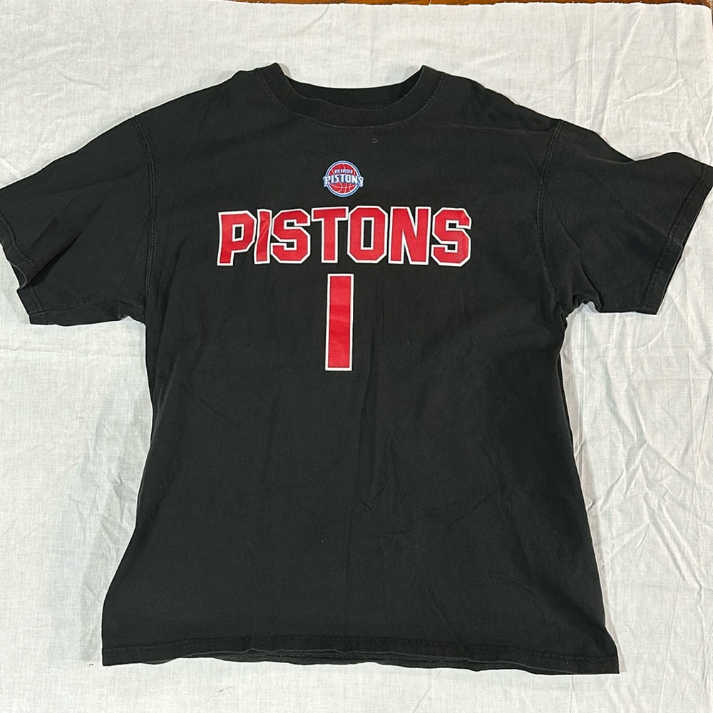 Vintage Detroit Pistons Chauncey Billups T shirt. Fits men’s large